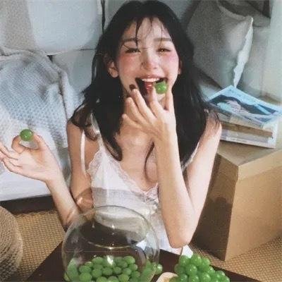 树林里的夫妻
